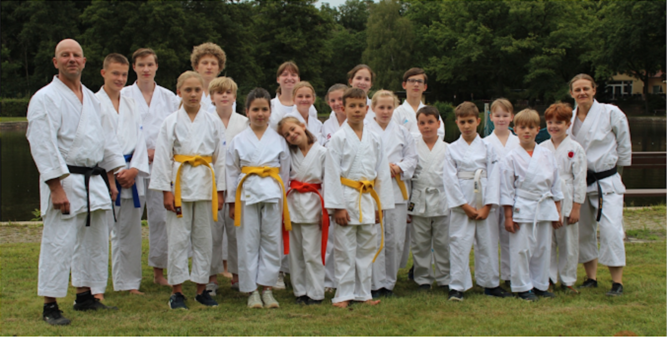 Jubiläums-Zeltlager des Wado-Ryu-Karate Do Meißen e.V. im Waldbad Oberau