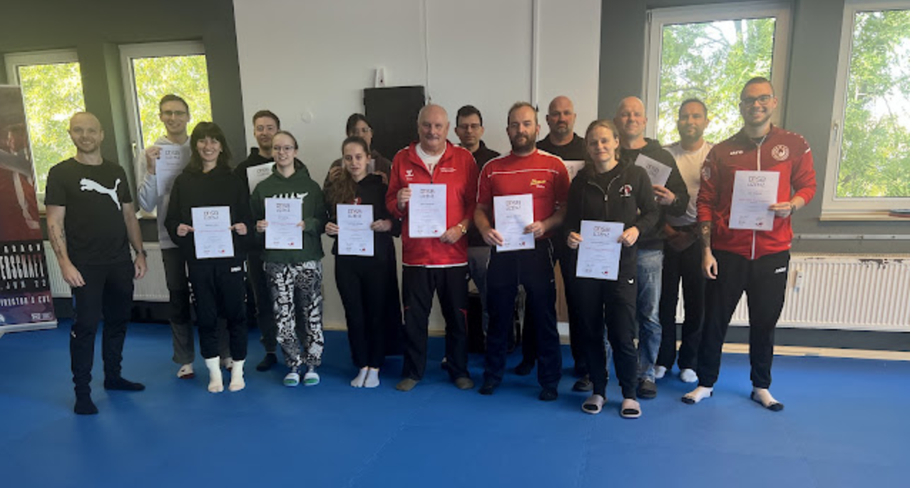 Erfolgreicher Abschluss der Ausbildung zum DOSB-Trainer C Leistungssport und DOSB-Trainer C Breitensport – Sportart: Karate